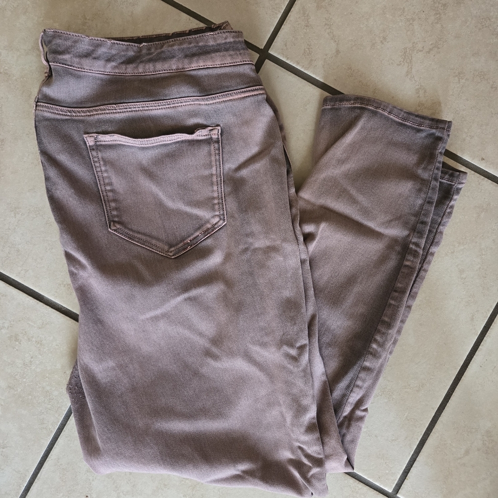 Maurices dark maroon skinny jeans